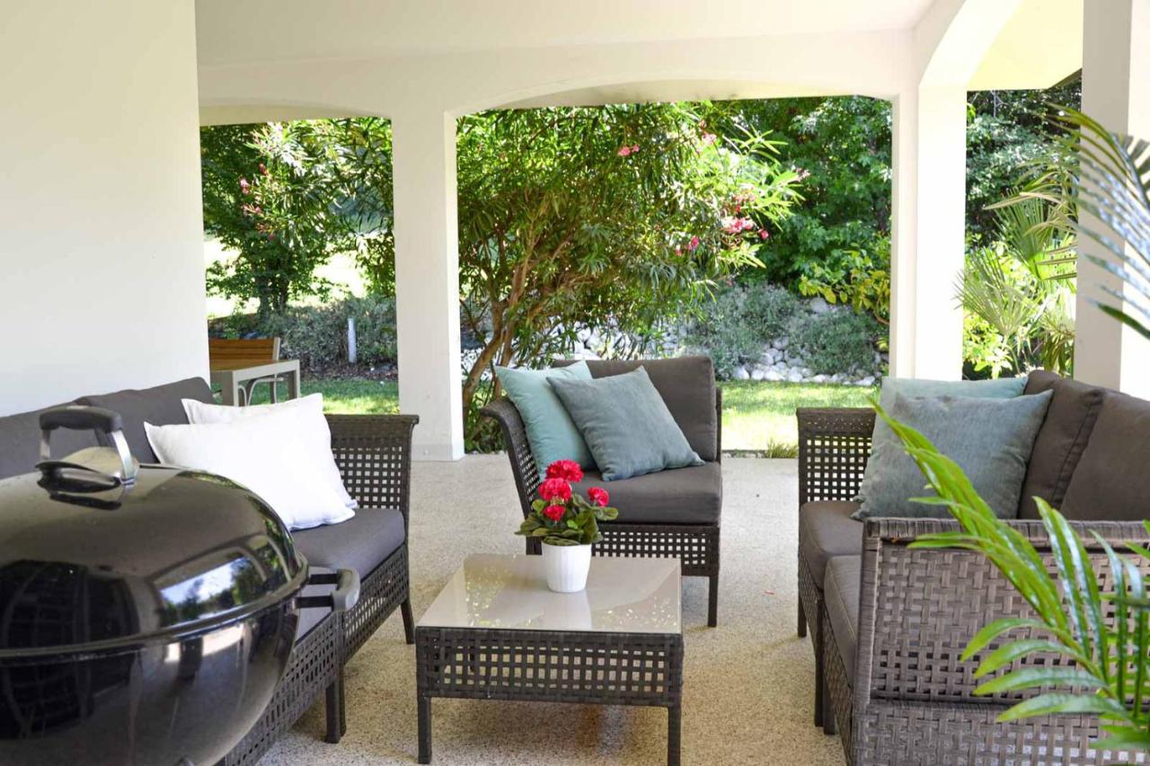 Italia Living Villa Padenghe sul Garda Exterior photo
